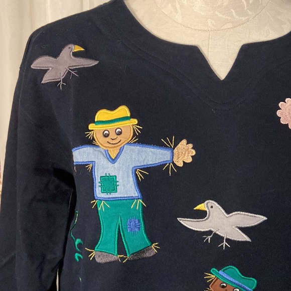 EUC NWOT Bechamel vintage pullover. Black with scarecrows. Size Small - Picture 2 of 8